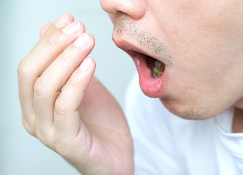 お口のニオイを根本から解決する口臭治療|うぐいす歯科